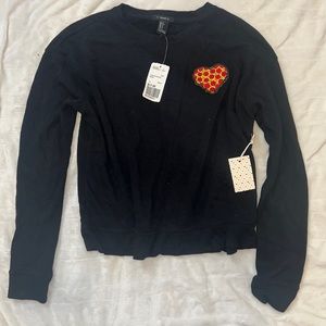NWT F21 Cropped Black Pizza Heart Sweater Crewneck